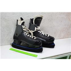 Pair of Winn Well Size 12 Skates