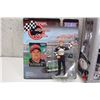 Image 2 : Nascar Bobby Labonte Figure With Kevin Harvick Bobble Head