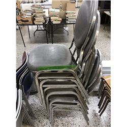 Lot of Chairs(6)