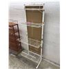 Image 1 : Store Display Shelving