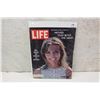 Image 1 : Royalty Issue of Life Magazine (July 14 1967)