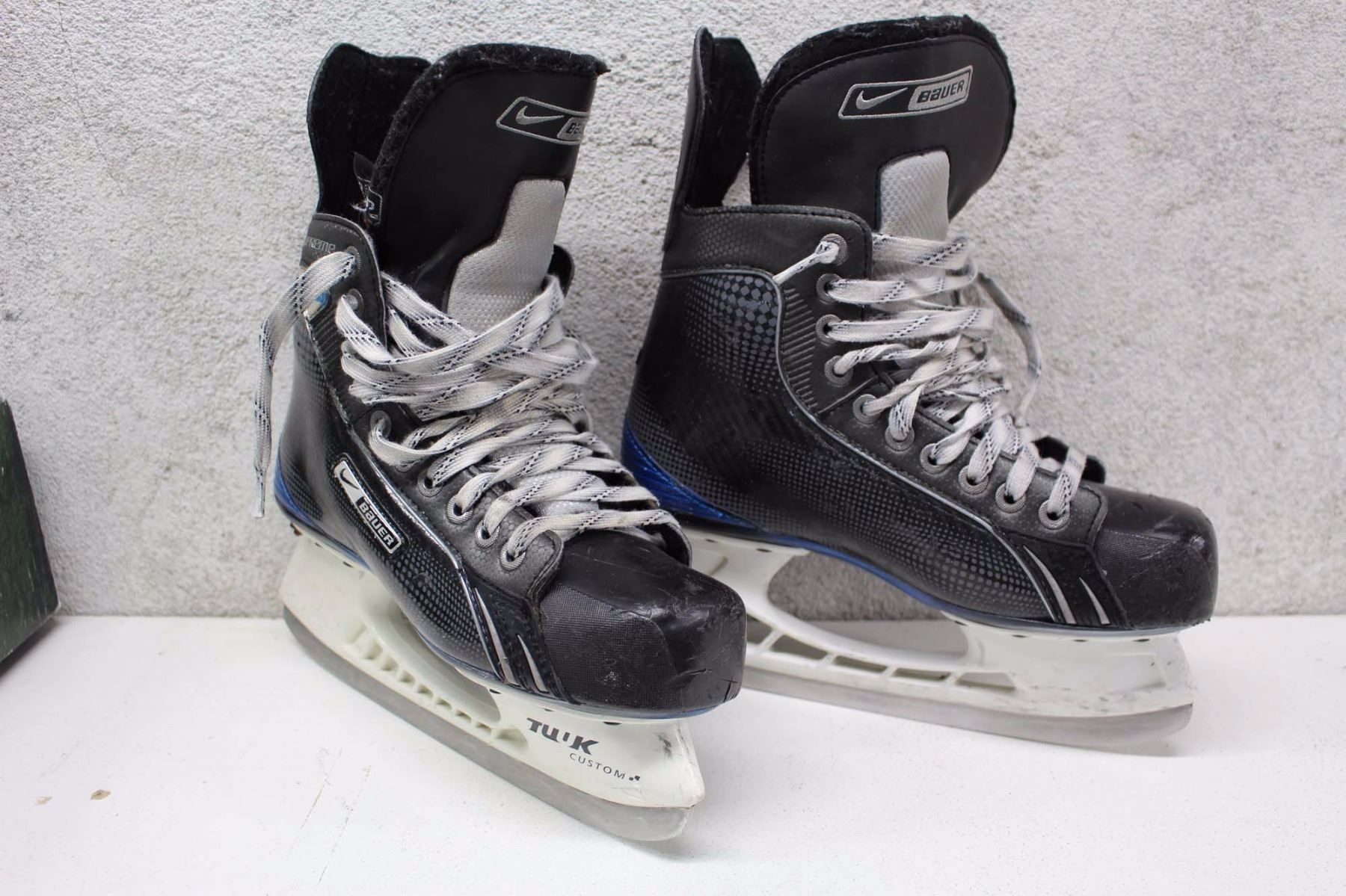 Mission Hockey Skates (Size 9E) Bodnarus Auctioneering