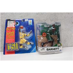 NBA Figure (Kevin Garnett) & Shaquille O’Neal LSU Figure