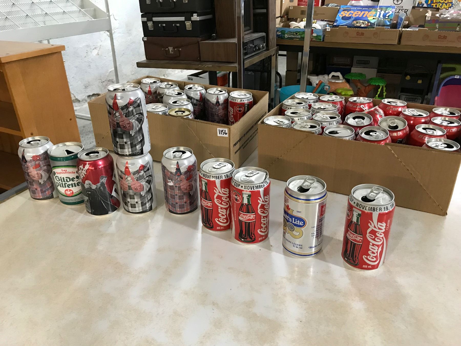 Lot of Assorted Soda & Liquor Cans (40)(Coke, Dr Pepper, Molson