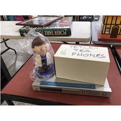 Technics Quarts Synthesizer FM Tuner With Tetley Tea Phone