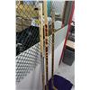 Image 3 : Lot of Hockey Sticks (4)(Dave McLlawain Game Used Stick, Saskatoon Blades Stick, Autographed, Unkown
