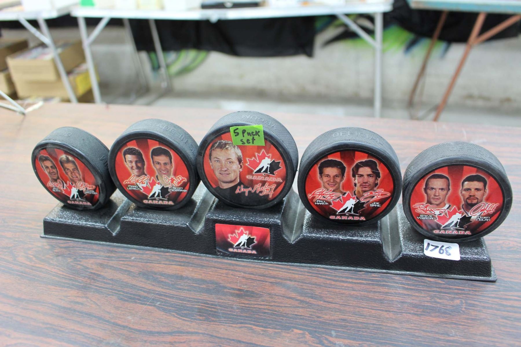 5 Puck Set Canada Hockey Pucks - Bodnarus Auctioneering