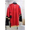 Image 2 : NHL Large Calgary Flames Jersey