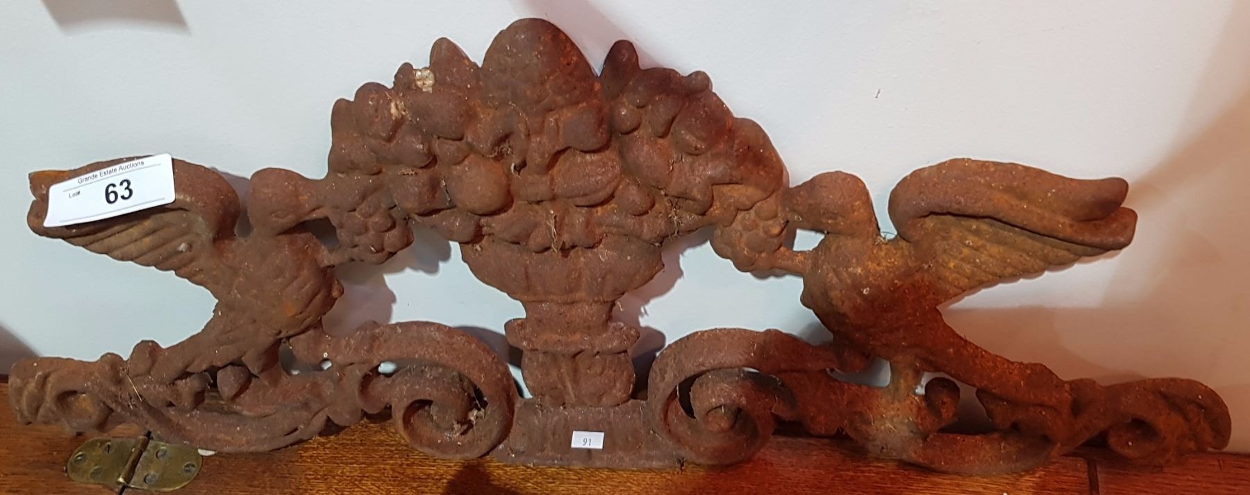 CAST IRON GARDEN DECORATION