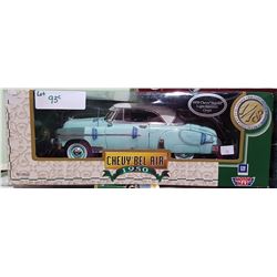 COLLECTIBLE 1950 CHEVY BEL AIR GREEN/WHITE DIE CAST CAR
