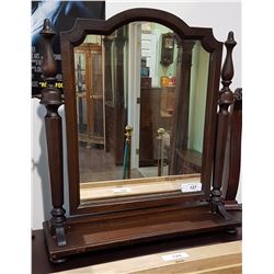 MAHOGANY GENTLEMAN'S MIRROR