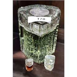SET OF 3 PERFUME BOTTLES