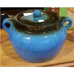 RARE BLUE MEDALTA BEAN POT