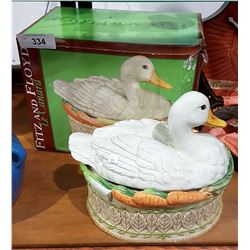 FITZ & FLOYD GOOSE W/BOX