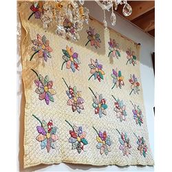 VINTAGE RALPH LAUREN SUNFLOWER QUILT FROM STORE CLOSING 1960'S