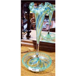 SINGLE HORN TRI COLOUR EPERGNE