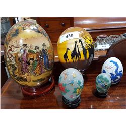 FIVE ASSORTED DECORATIVE EGGS