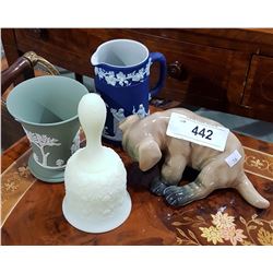 FOUR PCS COLLECTIBLE CHINA INC 2 PCS JASPERWARE