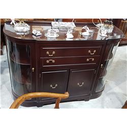 DOUBLE CURVED GLASS SIDEBOARD