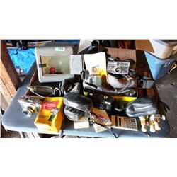 Camera Box, Camera Tripod