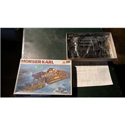 Morser Karl German 600mm On Railway carrier Model (1/72 Scale)