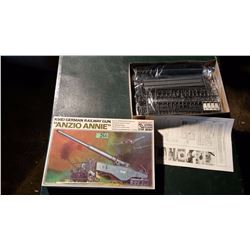 KS German railway Gun 1/72 Scale Model