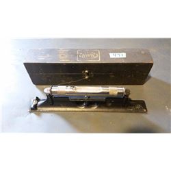 Moore & Wright Sheffield England Level In Wooden Box