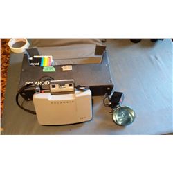 Polaroid 320 With Case