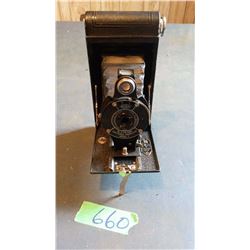 No. 2 Folding Cartridge Hawkeye Model C Camera