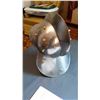Image 2 : Battle Helmet & Stand Reproduction