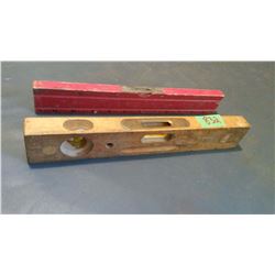 Wooden Levels (2) (1 Hoppe, 1 Happitime)