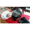 Image 2 : AGV Helmet With Gloves & Bag (XS)