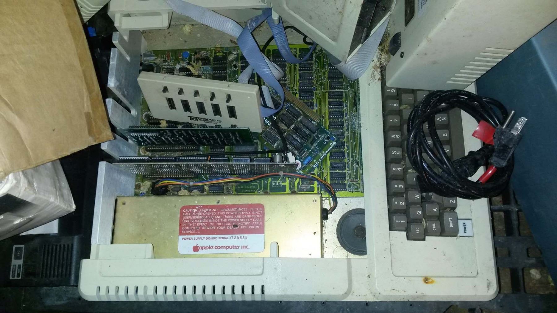 Lot Of Apple & Misc. Computer Parts - Bodnarus Auctioneering