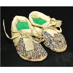 Childs Sioux Moccasins