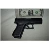 Image 1 : GUN PISTOL STUNT RUBBER FROM UNKNOWN PRODUCTION 02