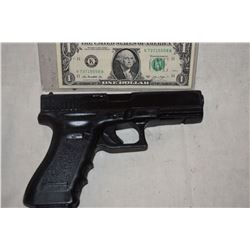 GUN PISTOL STUNT RUBBER FROM UNKNOWN PRODUCTION 19