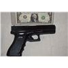 Image 1 : GUN PISTOL STUNT RUBBER FROM UNKNOWN PRODUCTION 19