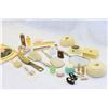 Image 1 : LOT OF FRENCH IVORY VANITY ITEMS