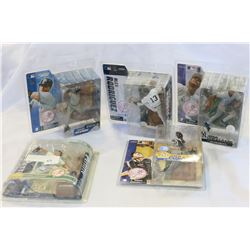 LOT OF FIVE YANKEES MCFARLANE BASEBALL FIGURES