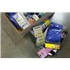 Image 2 : BOX OF YOGA TOWELS AND SPORTS ITEMS