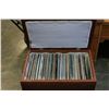 Image 2 : BROWN VINYL ROLLING OTTOMAN WITH RECORDS