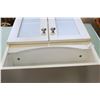 Image 3 : WHITE MEDICINE CABINET