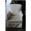 Image 1 : SMALL WHITE VANITY ARMCHAIR