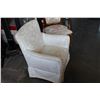 Image 3 : SMALL WHITE VANITY ARMCHAIR