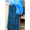 Image 2 : 2 KILTS + VEST