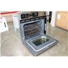 Image 2 : FRIGIDAIRE GALLERY PROFESSIONAL SERIES BUILT IN CONVECTION OVEN STAINLESS WORKING