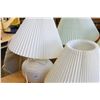 Image 3 : PAIR OF WHITE TABLE LAMPS