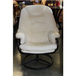 WHITE LEATHER SWIVER CHAIR