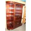 Image 2 : DREXEL HERITAGE MAHOGANY CABINET W/ BAR