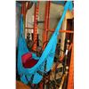 Image 2 : BLUE HAMMOCK WITH HARDWARE
